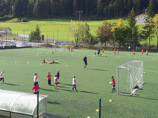 die Fussballschule des F.c. Gherrdëina geht in den Winterschlaf