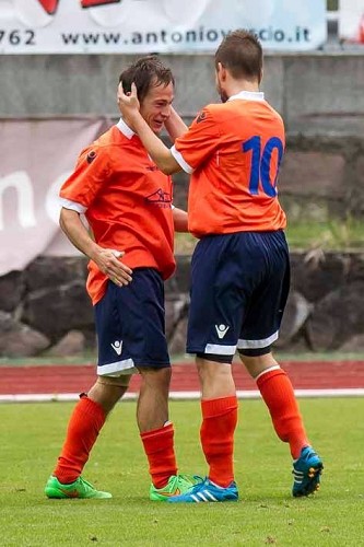 FC Gherdeina ueberzeugt und gewinnt mit 3/0 gegen Branzoll Leifers mit drei Tore von Runggaldier jonas