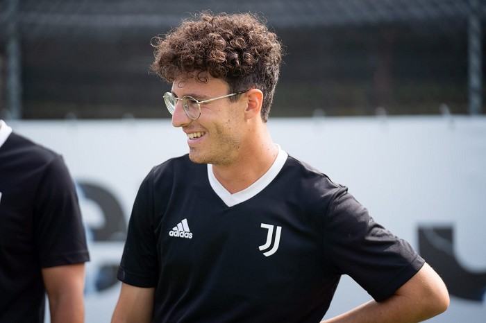 Simone Bertetto: Ein neues Kapitel für den Jugendbereich Simone Bertetto: Ein neues Kapitel für den Jugendbereich